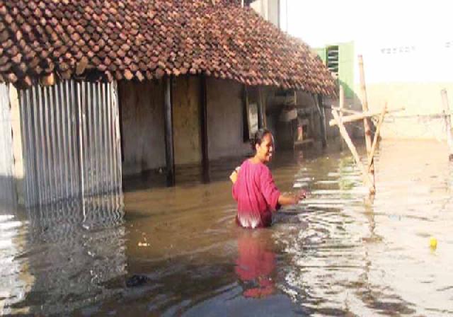 Lima Desa Terancam Banjir