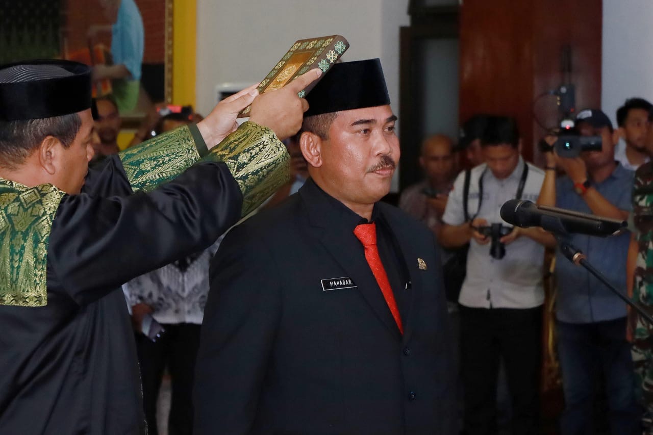Bupati Afni Lantik Mahadar Sebagai Sekda Siak