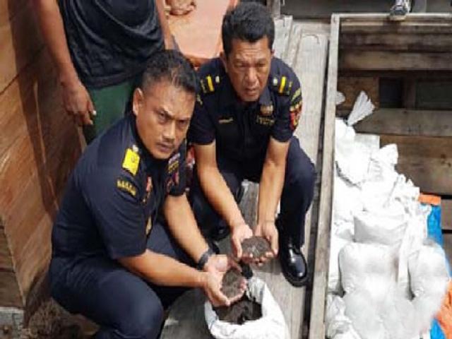 Penyeludupan Pasir Timah Digagalkan