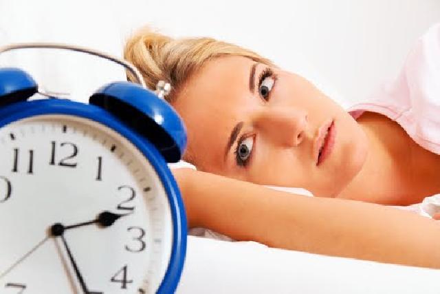 8 Cara Ampuh Mengatasi Insomnia