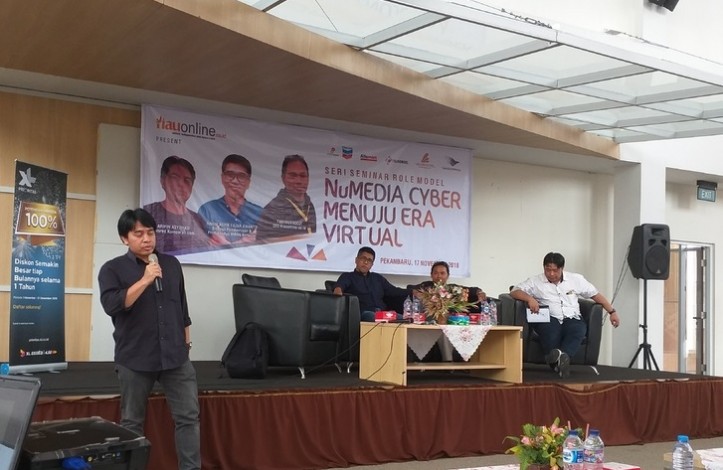 Pemred Kumparan Bagikan Tips Membangun Media Online Besar