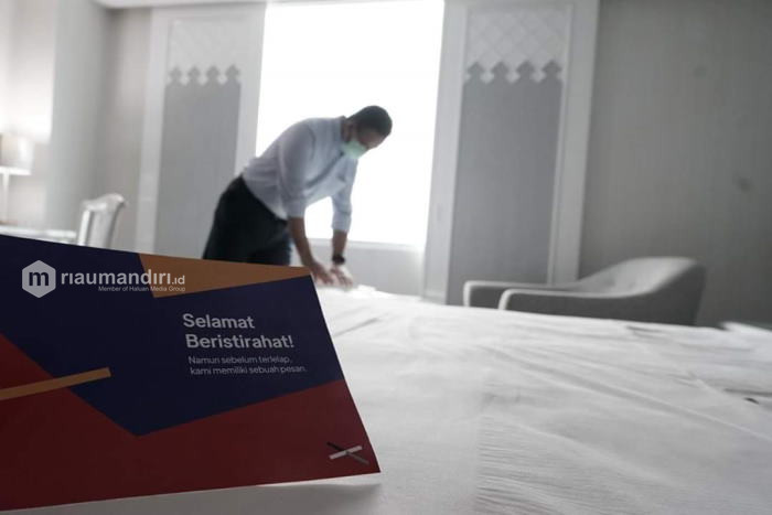 Baca Surat dari Anies di Kamar Hotel, Tenaga Medis Corona: Emosi Banget gue Ini