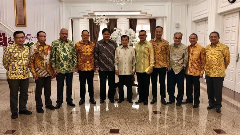 Ketum Golkar Temui JK, Apa yang Dibahas?