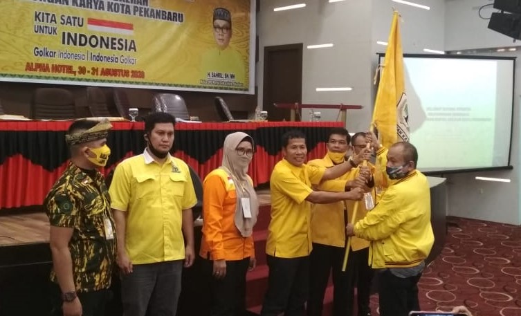 Aklamasi, Sahril Akhirnya Kembali Jadi Ketua Golkar Pekanbaru 
