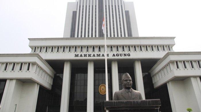 MA Kurangi 4 Tahun Vonis Mantan Pejabat Kementan dalam Kasus Korupsi Benih Rp209 M