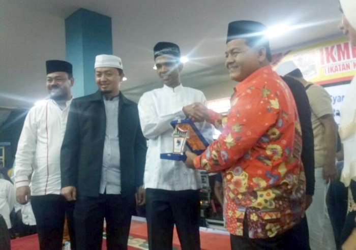 Undang UAS, IKMR Kampar Gelar Pengajian dan Penggalangan Dana