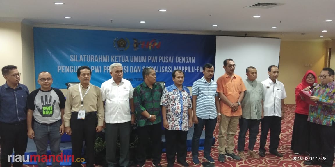 Mappilu PWI Riau Dilantik, Firdaus: Lembaga Ini Mendapat Akreditasi dari Bawaslu RI