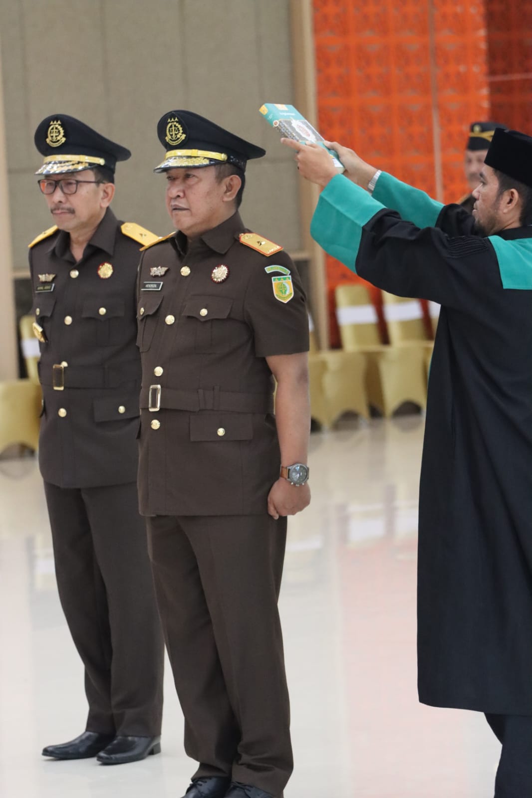 Sah, Hendrizal Husin Resmi Jabat Wakajati Riau