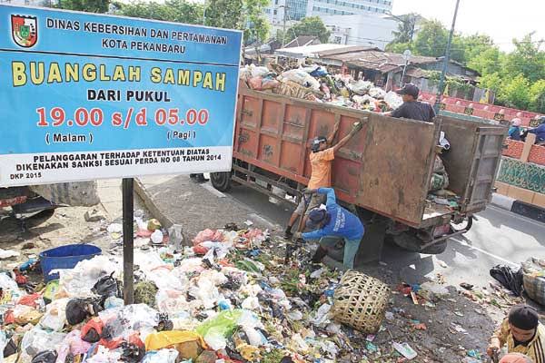  Pemko Pekanbaru Kerahkan Angkutan Usai Rekening Pengelola Dibekukan
