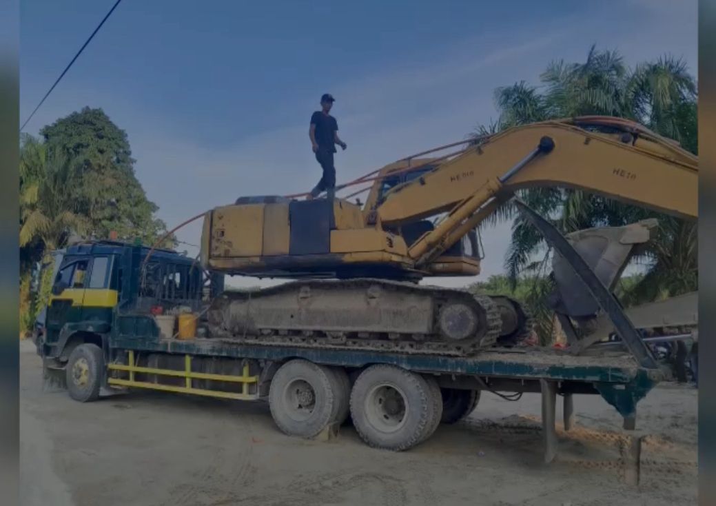 Polisi Ringkus Penambang Pasir Ilegal di Kampar