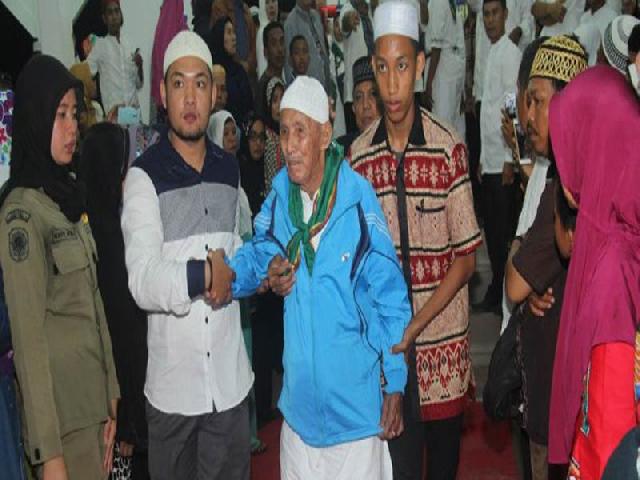 Bupati Lepas 330 JCH Kabupaten Asahan