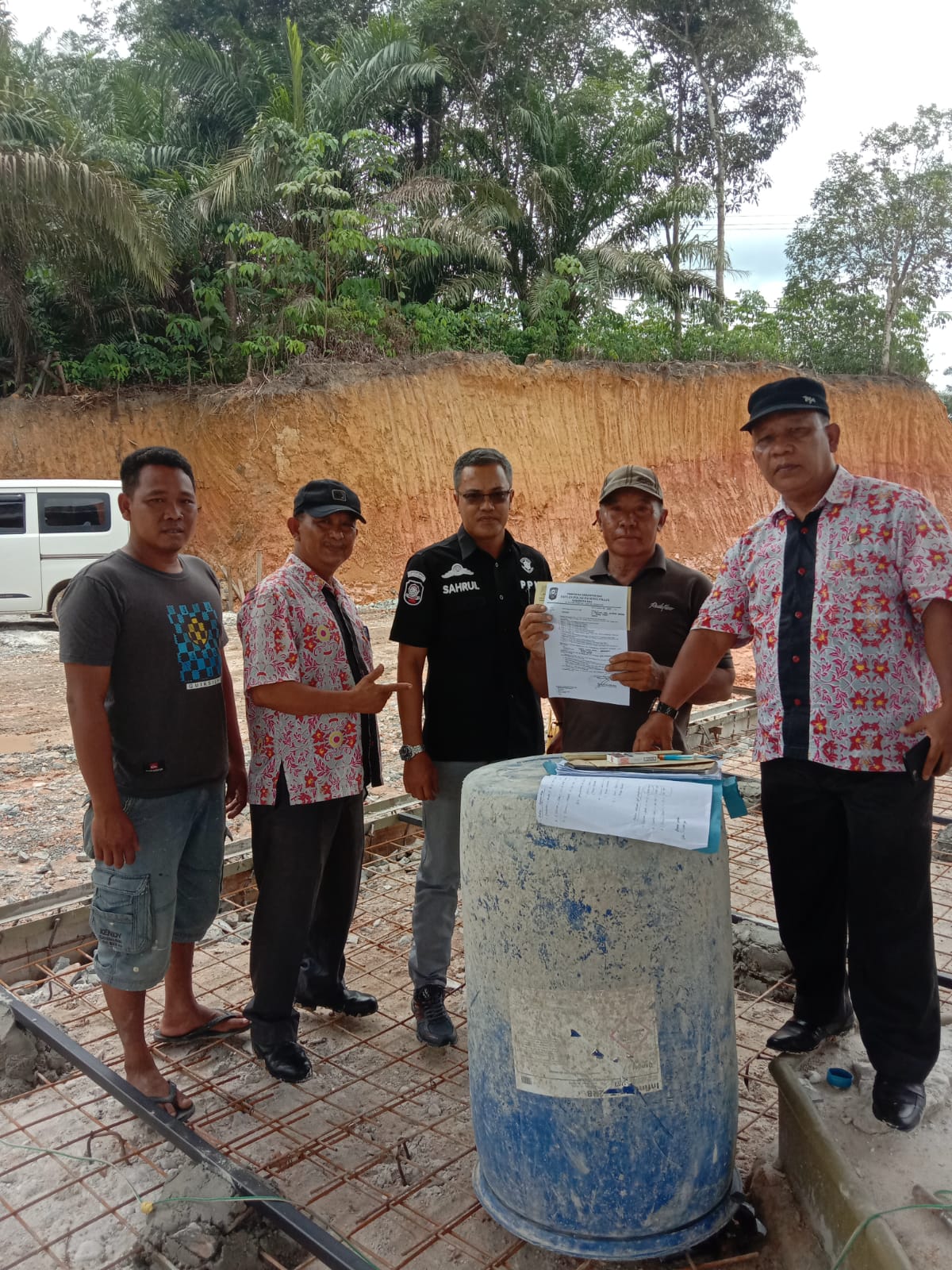 Pembangunan SPBU Kuala Gasib Belum Kantongi Izin, Satpol PP Siak Beri Surat Teguran