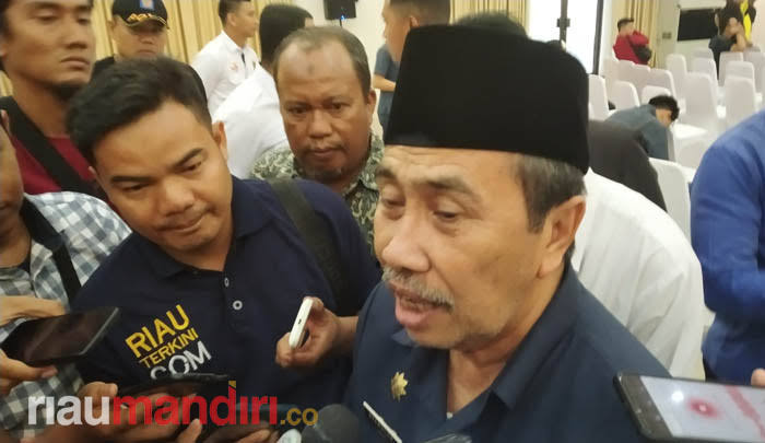 Gubernur Riau Ingatkan Masyarakat Waspadai Penipuan CPNS, Tak Seorang Pun Bisa Bantu Meluluskan