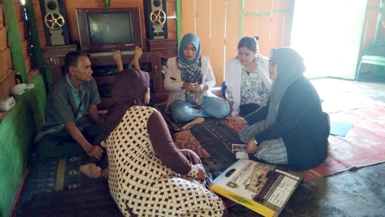 IDI Rohil Kunjungi Jumita Gadis Penderita Kanker Hati