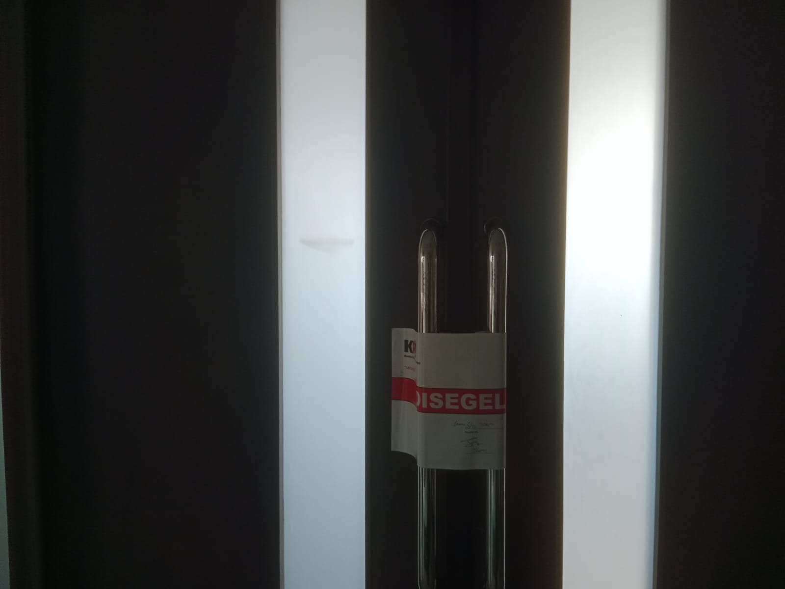 Ruangan Kadis PUPR-PKPP Riau Disegel KPK