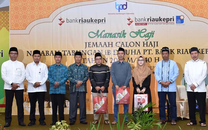 Ratusan Jamaah Calon Haji Tabungan iB Dhuha Bank Riau Kepri Antusias Ikuti Bimbingan Haji 