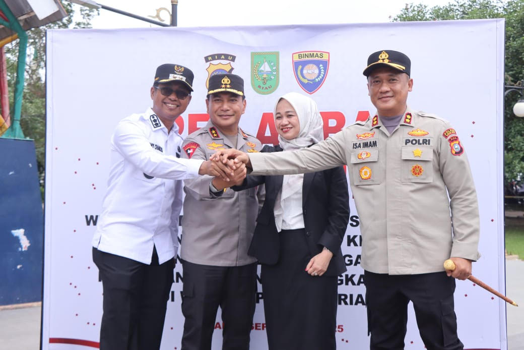Wabup Jhony Charles Hadiri Apel Akbar Satkamling