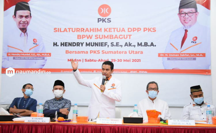 Hendry Munief Ajak Kader PKS Teladani Sultan Muhammad Al Fatih