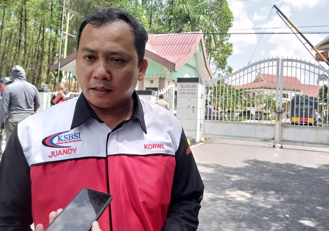 KSBSI Sesalkan Pemerintah Tak Ajak Buruh Rancang UU Cilaka