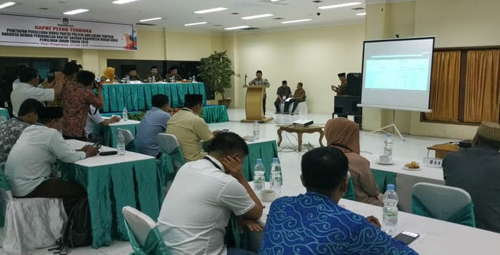 Enam KPU Kabupaten di Riau Gelar Pleno Penetapan Caleg Terpilih