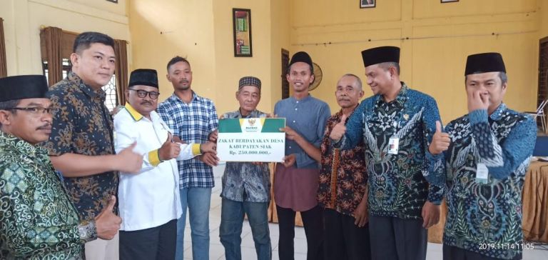 Kabupaten Siak Terima Dana Zakat Produktif Rp250 Juta dari Baznas Riau