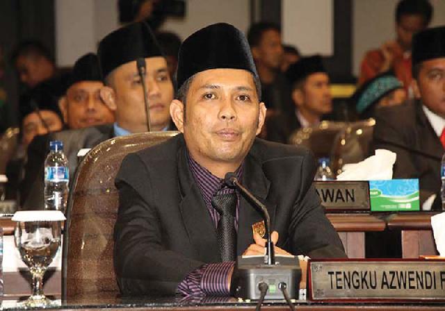 Pasar Masih Banyak Polemik