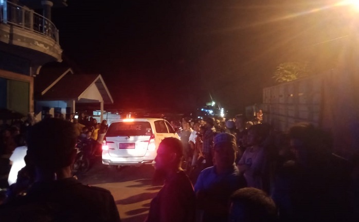 Diduga Gegara BLT, Kantor Wali Nagari Ampang Kuranji Dharmasraya Dikepung Ratusan Warga