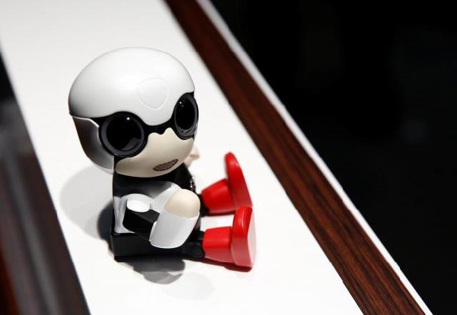 Toyota Perkenalkan Robot Bayi Kirobo Mini, Bisa Merangsang Naluri Keibuan