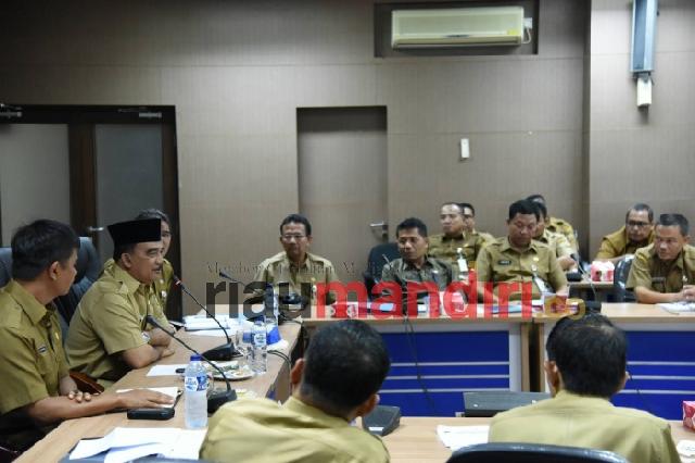 Jefry Noer Peringatkan Pemkab Rohul Untuk Akhiri Dualisme di 5 Desa