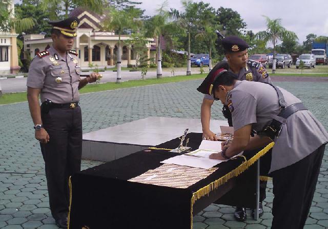 Empat Perwira Polres Siak Sertijab