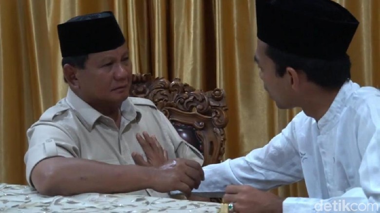 Bertemu Prabowo Subianto, Ustaz Abdul Somad Lega Ungkap Bisikan Hasil 5 Kali Mimpi Ulama