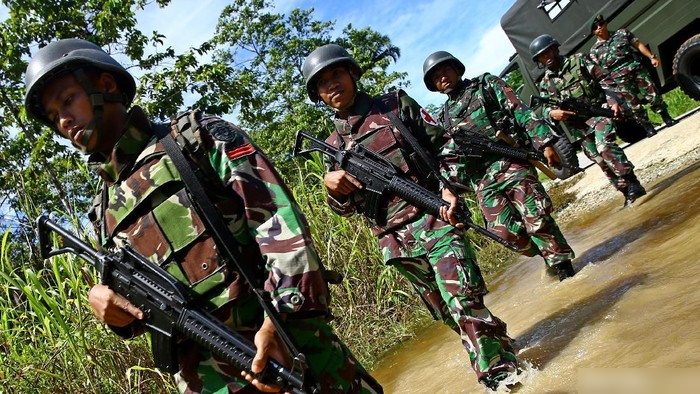1 Prajurit TNI Gugur saat Baku Tembak dengan KKB di Keerom Papua