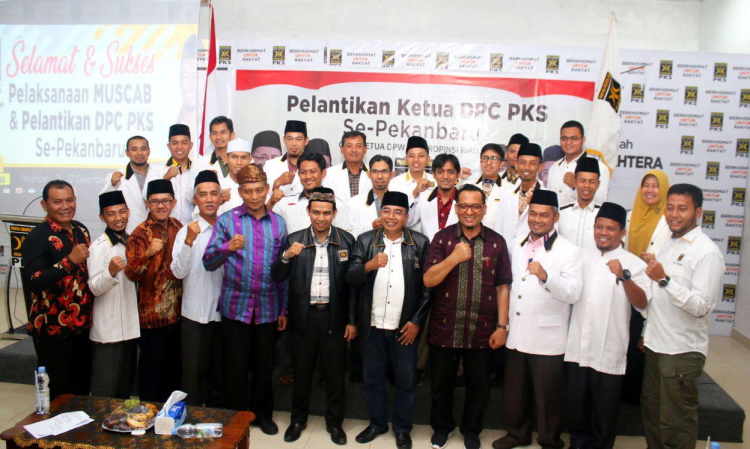 Resmi Dilantik, Ini Nama-Nama Ketua DPC PKS se-Kota Pekanbaru