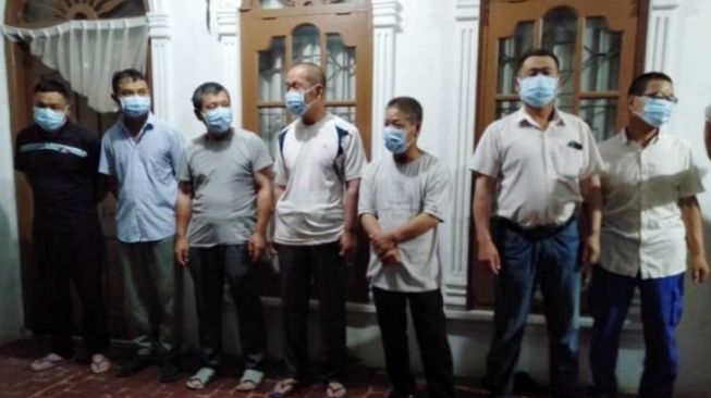 7 TKA China Diusir Warga Satu Kampung, Diterbangkan Kembali ke Jakarta
