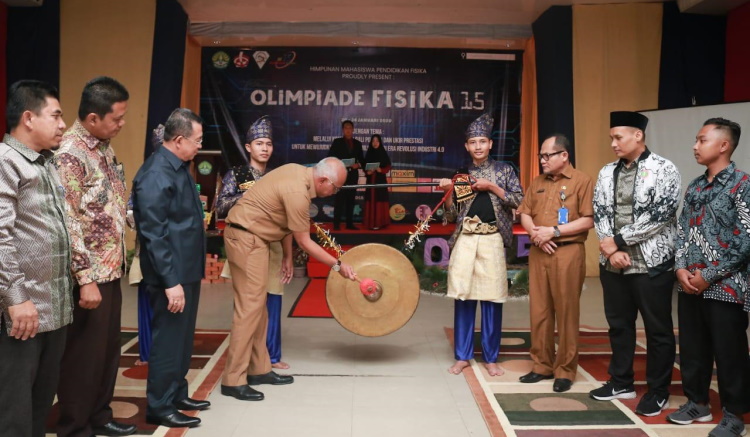Diikuti 1.056 Peserta, Olimpiade Fisika ke-15 Se-Sumatera Resmi Dimulai