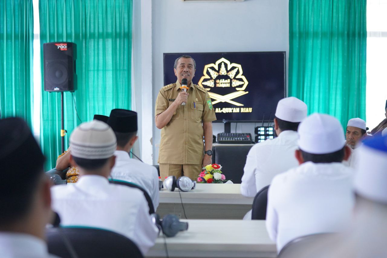Syamsuar Ingin Generasi Muda Riau Jadi Penghafal Al-Qur'an