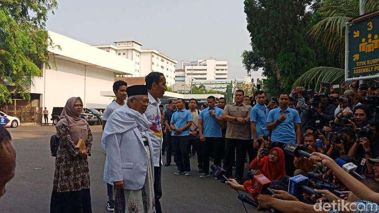 Tes Kesehatan di RSPAD, Jokowi-Ma'ruf Didampingi Putra Putri