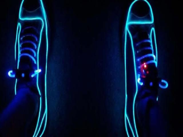 Sepatu Berbalut Teknologi Tercanggih di Dunia