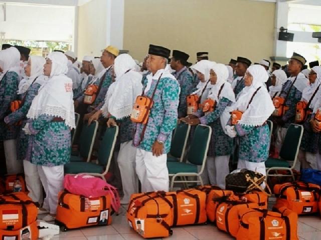 Alasan Kesehatan, 17 JCH Pekanbaru Diberangkatkan Lebih Awal ke Embarkasi