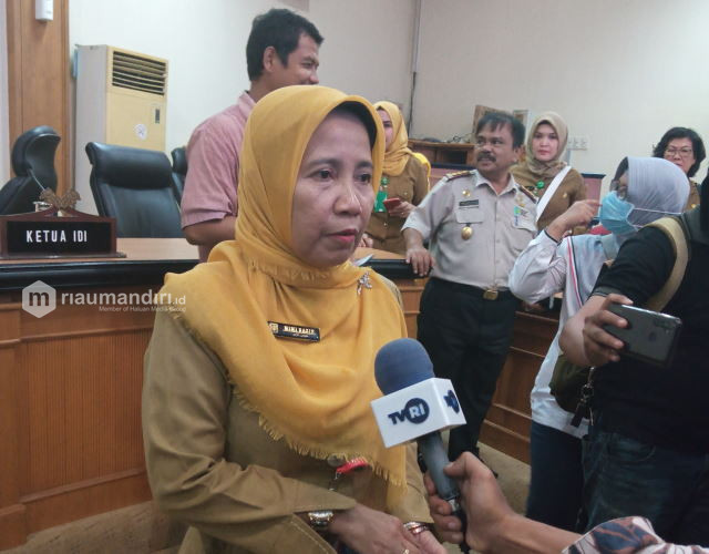 Untuk Ketiga Kalinya Dinkes Riau Bantah Data Pasien Corona yang Diumumkan Pusat