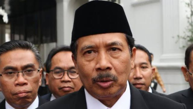 Sebut Agama Musuh Besar Pancasila, MUI Minta Jokowi Pecat Kepala BPIP