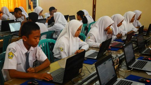 Besok, 28.826 Pelajar SMK se-Riau Ikuti UN, Ini Pesan Penting Kadis Pendidikan