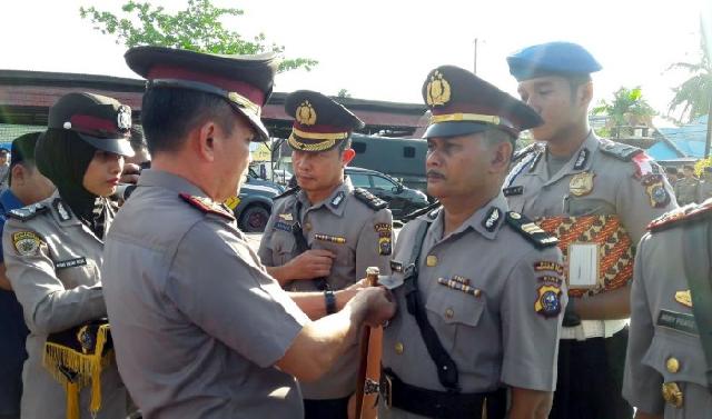 Polres Inhil Gelar Upacara Tujuh Belas Hari Bulan dan Sertijab Dua Kasat