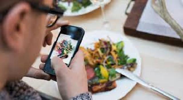 Sosial Media Sangat Pengaruhi Kaum Milenial Pilih Makanan
