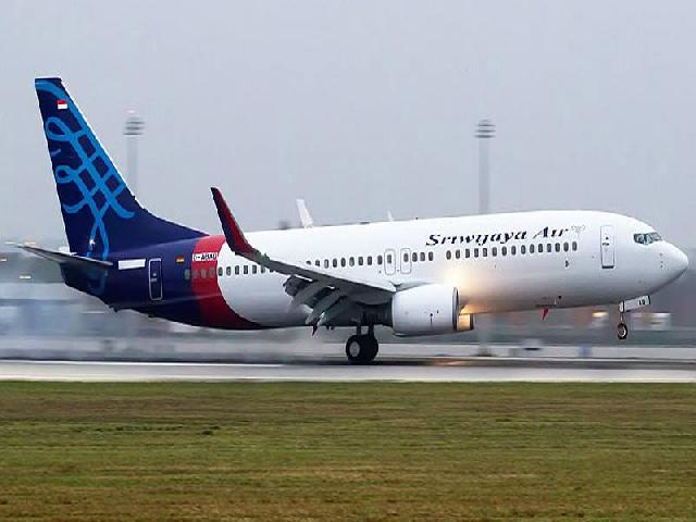 Dua Pesawat Sriwijaya Air Senggolan Sayap