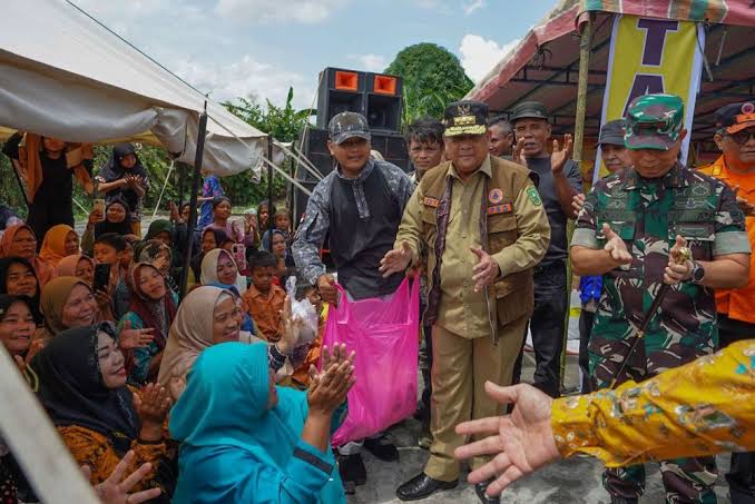 Ratusan Kepala Keluarga Masih Mengungsi Akibat Banjir di Tiga Daerah di Riau