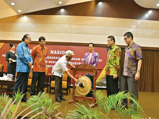 Bomer Pasaribu Berikan Materi Workshop