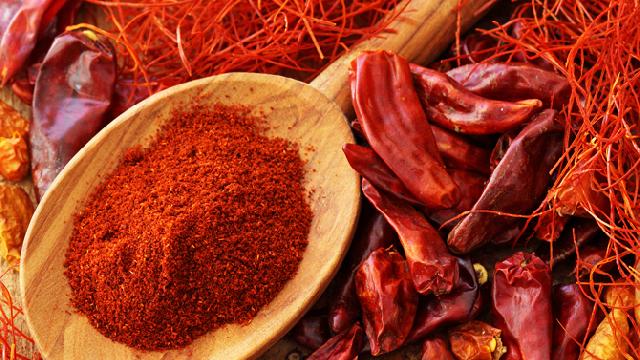 Minyak Cabai, Trik Unik Untuk Menyuburkan Rambut