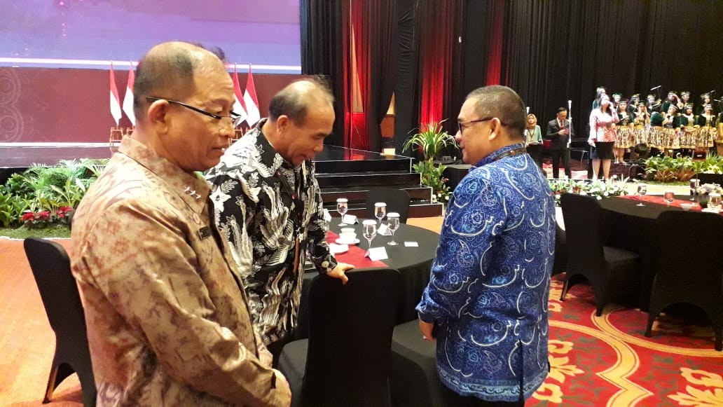 Wagub Riau Hadiri Pertemuan OJK Bersama Presiden RI, Ini yang Dibahas