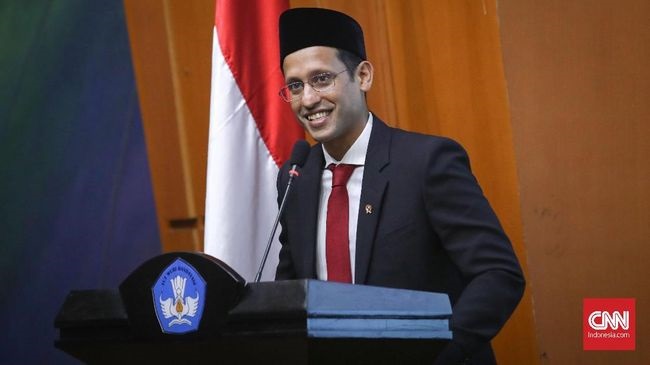 Guru Bukan Bawahan Menteri, Pengamat Nilai Pidato Nadiem Sulit Dijalankan di Daerah